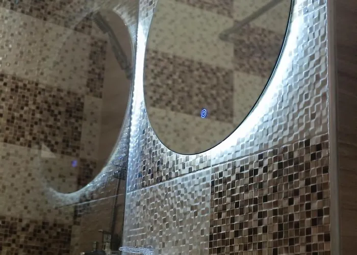 Train Station アパート ブラショフ