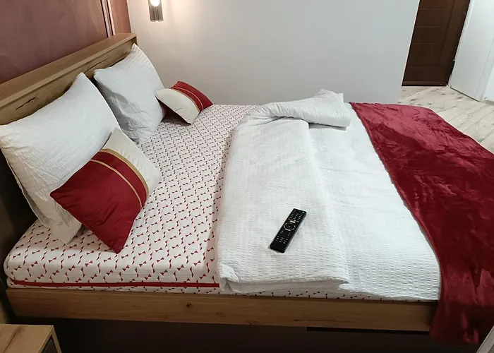 Train Station アパート *