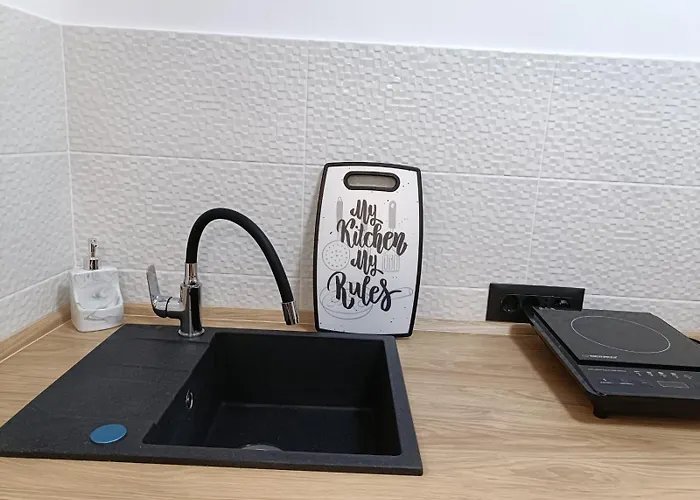 Train Station アパート *